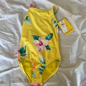 Gap toddler/girls yellow bathing suit. Size XS so good for a 4-5yo